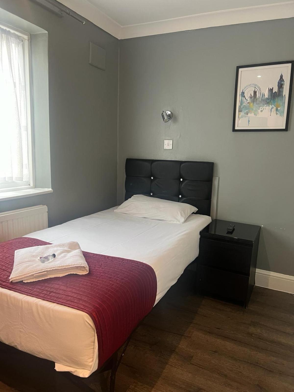 Saba Rooms And Apartments Londra Dış mekan fotoğraf