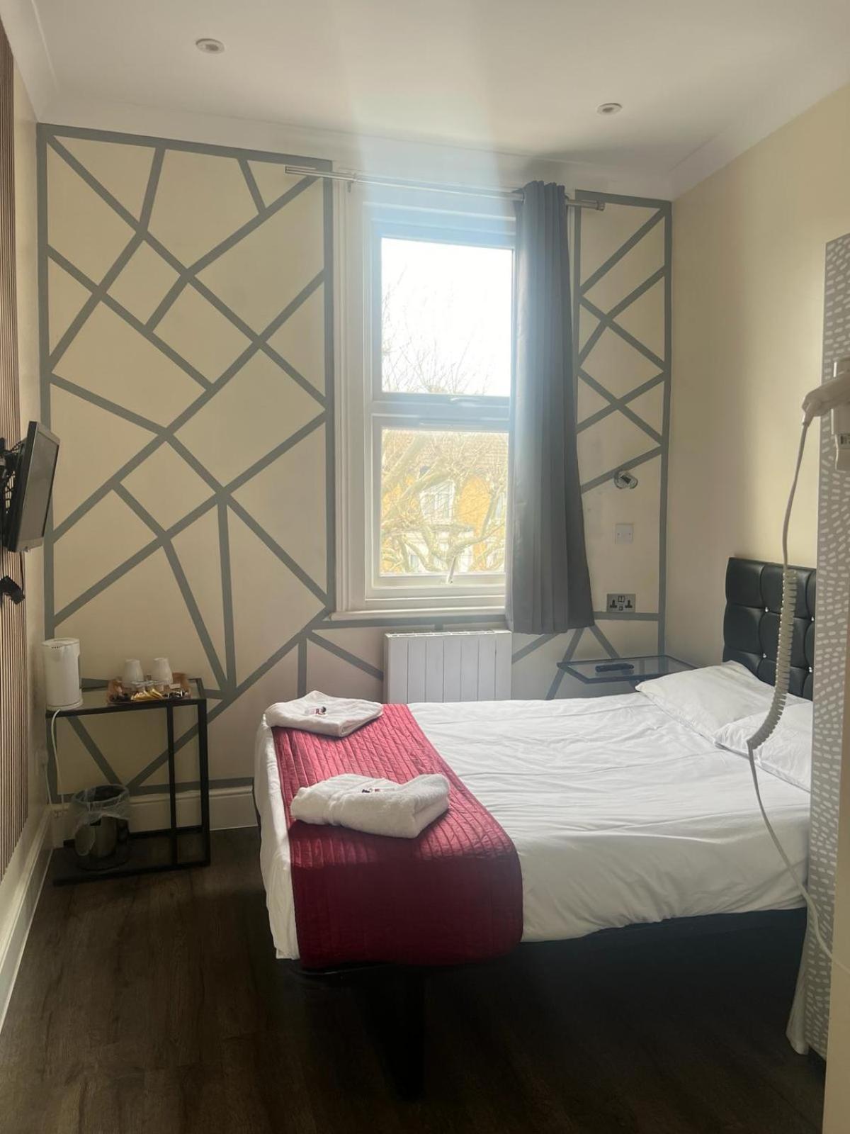 Saba Rooms And Apartments Londra Dış mekan fotoğraf